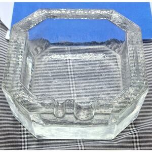 Mid-century modern- vintage ice textured glass- crystal clear ashtray- mint!